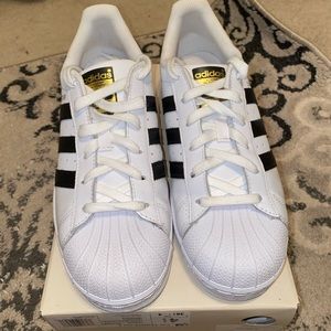 Adidas Superstar